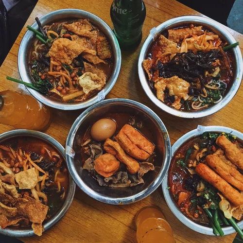 广西柳州精神小妹吃瓜,揭秘网络热点的幕后故事