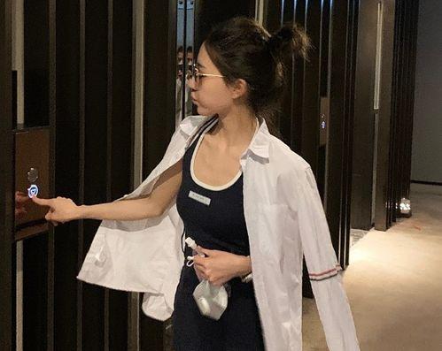 网红吃瓜小雪,揭秘娱乐圈幕后故事